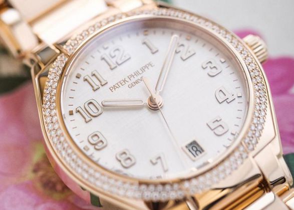 百年灵手表表带生锈去哪里可以维修？