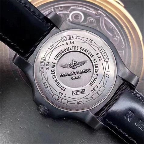 百年灵机芯怎么选择